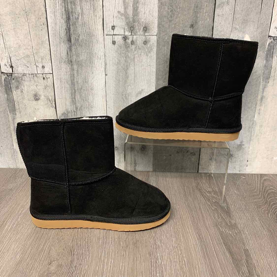 Size 2 Black Old Navy Boots