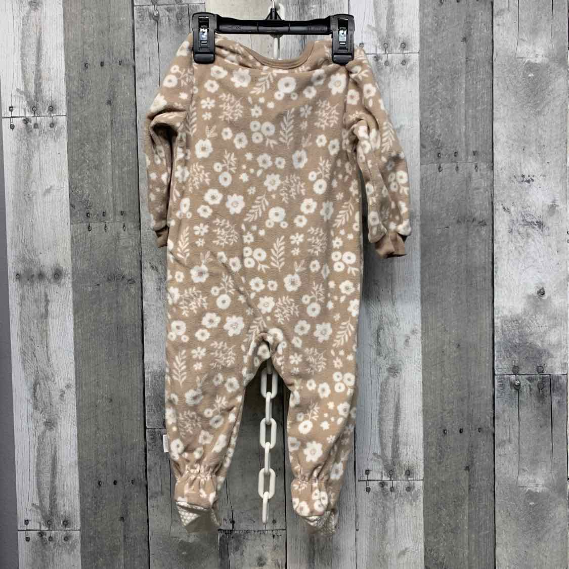 Size 12 Months Tan Graphic Gerber Footy PJs