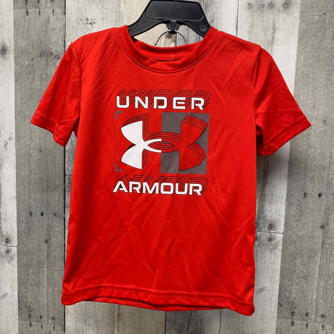 Size 3T Gray/Red Sport Brand Shirt/Shorts - OodlesCB