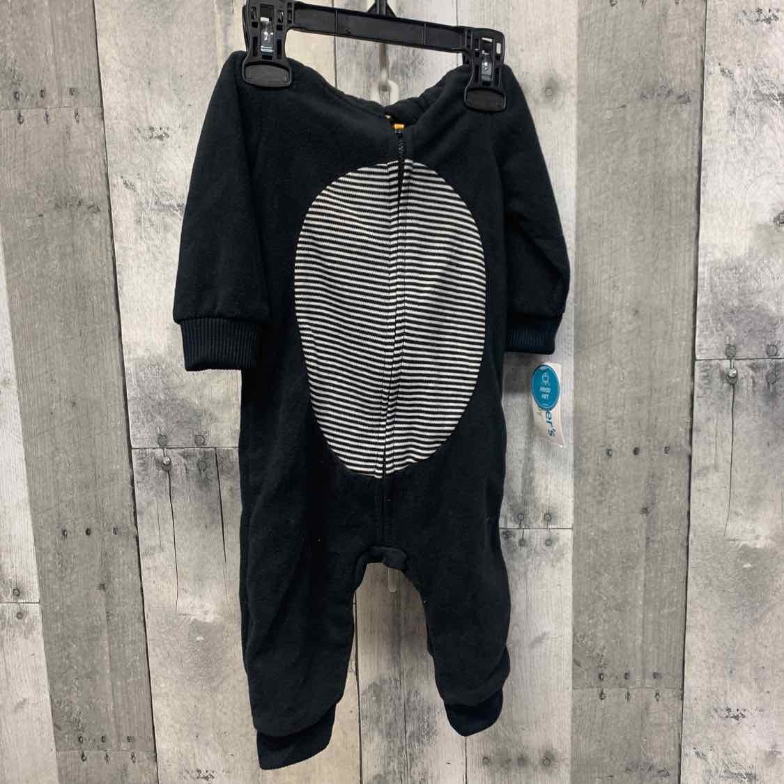 Size 6 Months Black/White Carter's Light Jacket