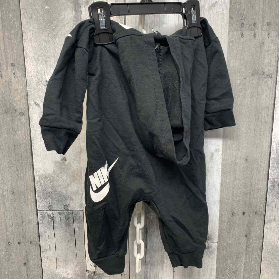 Size 6 Months Black Graphic Sport Brand Light Jacket