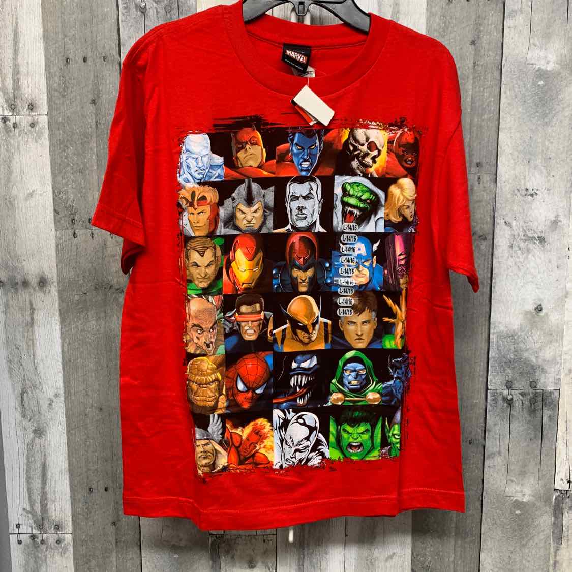 Size Large Red Marvel T Shirt