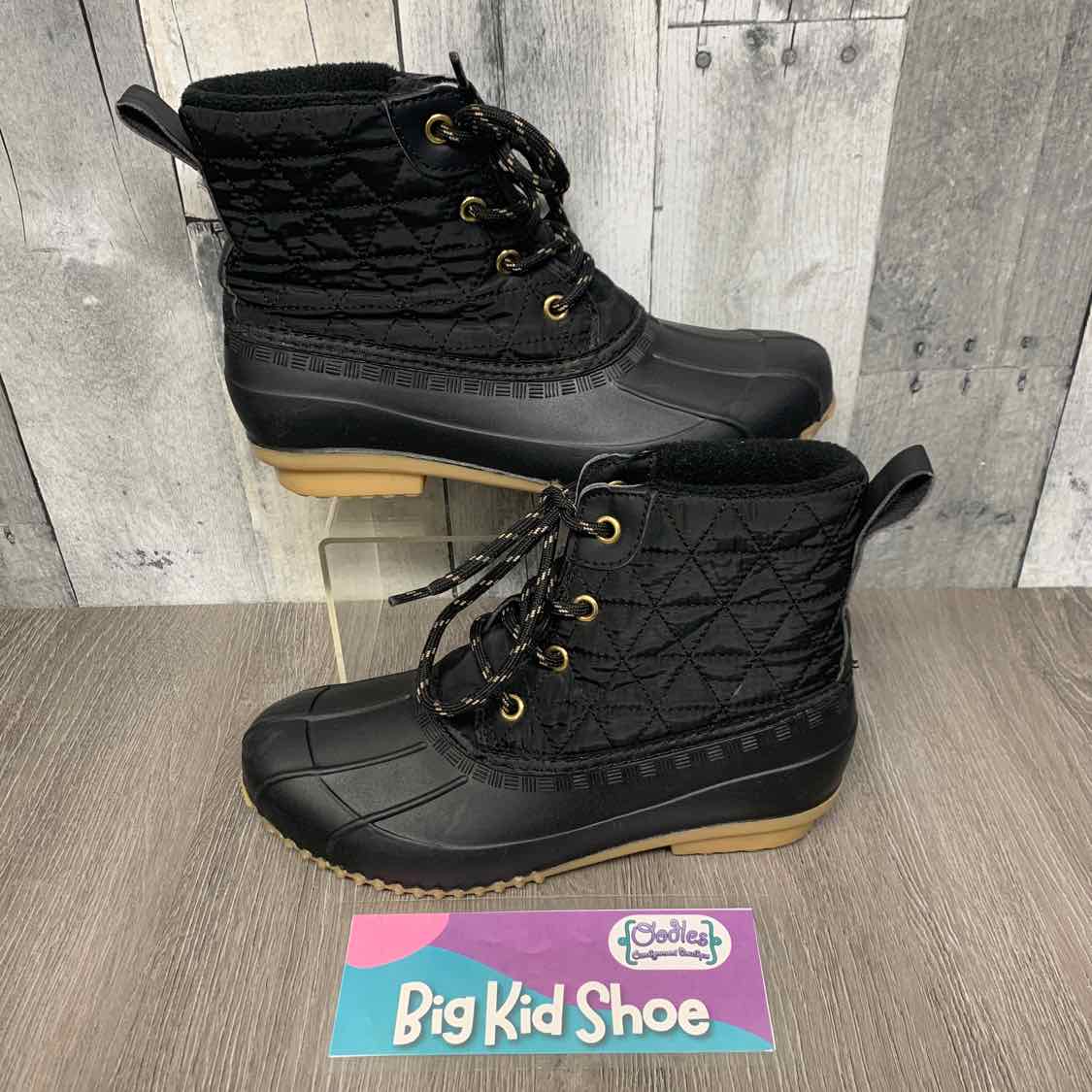 Size 7 Black Magellan Outdoors Boots
