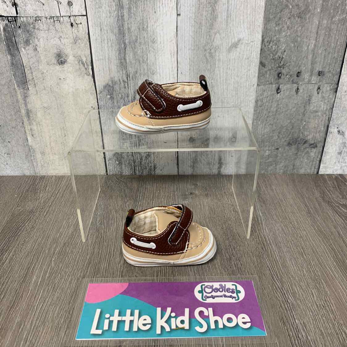 Size 1 Brown/Tan Mid Brand Soft Sole Shoes