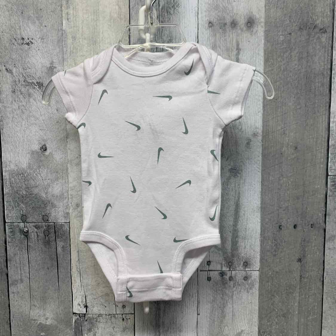 Size 3 Months White/Green Sport Brand Bodysuit - OodlesCB