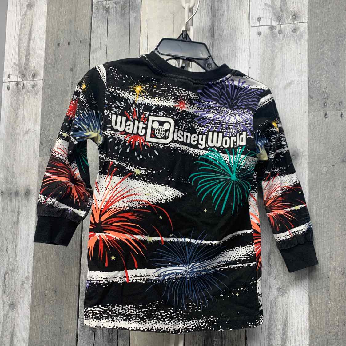 Size 3T Black Graphic Disney Store Long Sleeve Shirt