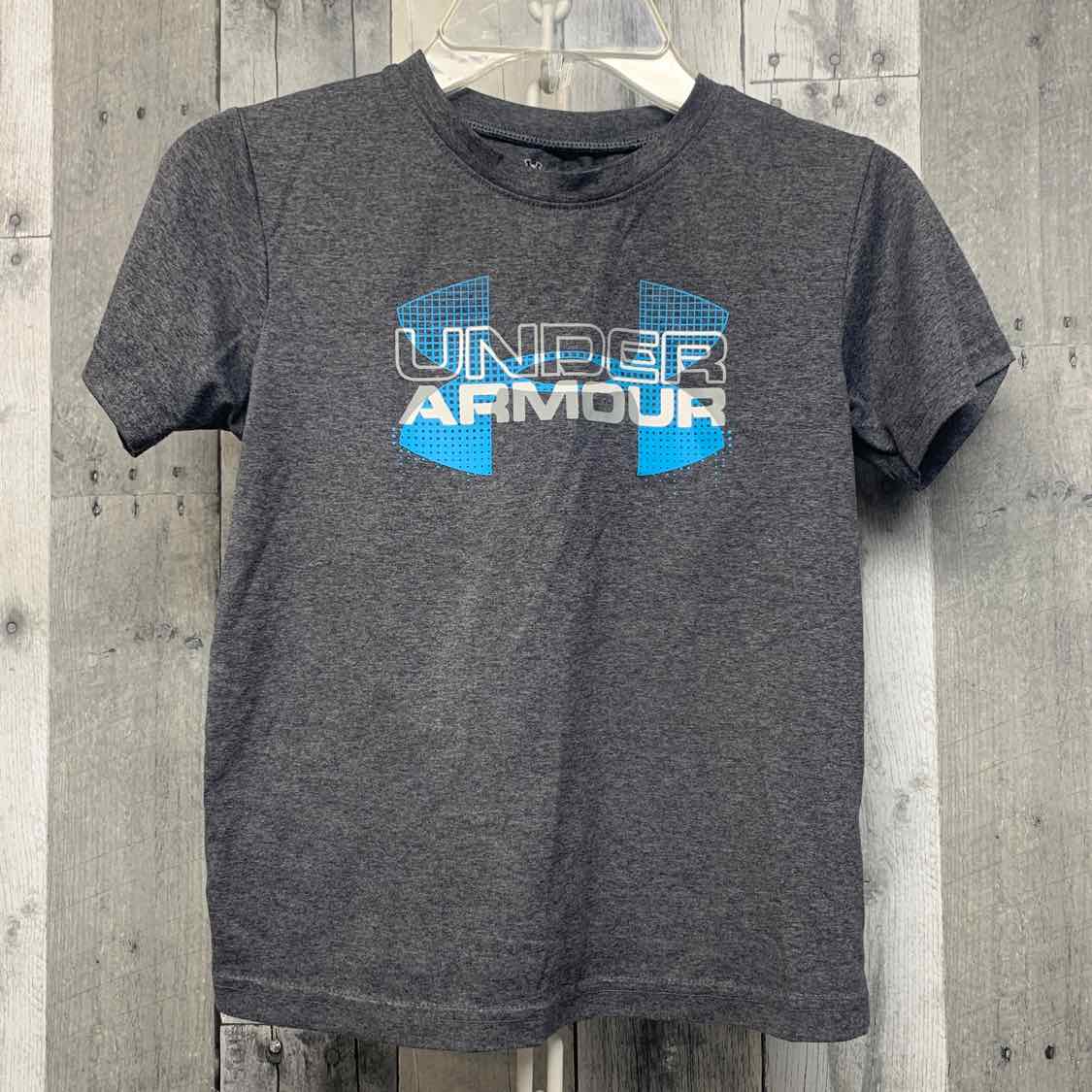 Size 6 Gray Graphic Sport Brand T Shirt