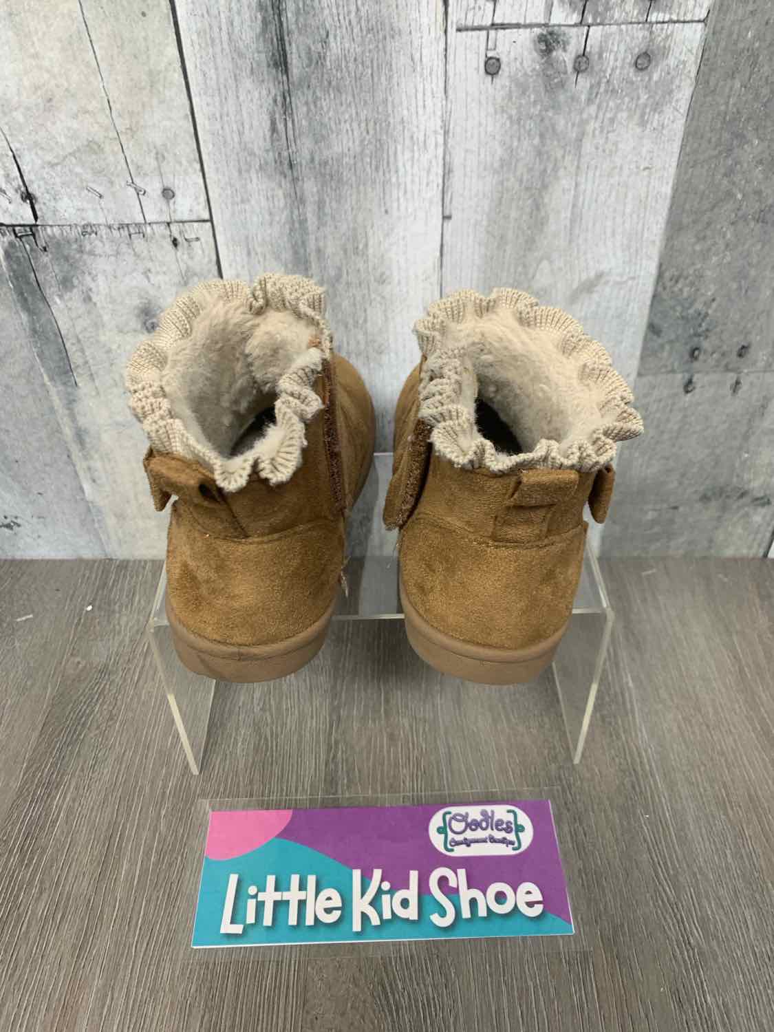 Size 9 Brown/Tan Wonder Nation Boots