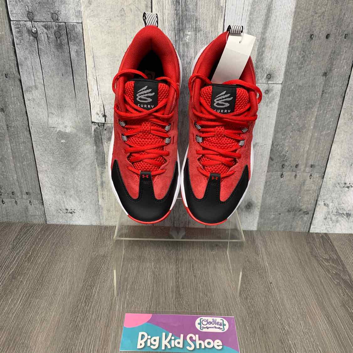 Size 5.5 Red/Black Sport Brand Sneakers