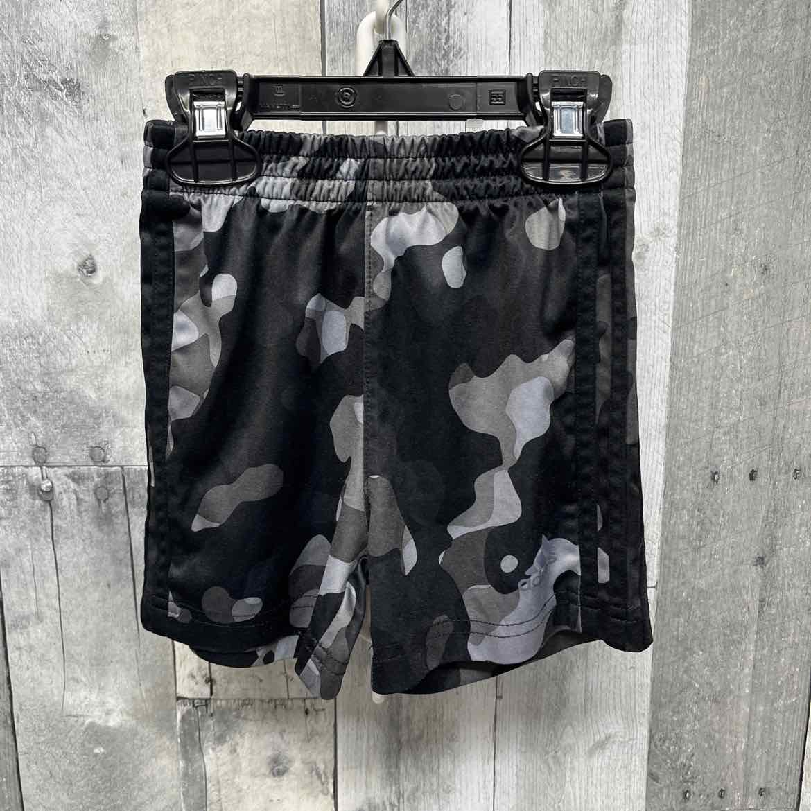 Size 2T Black/Gray Sport Brand Shorts - Athletic