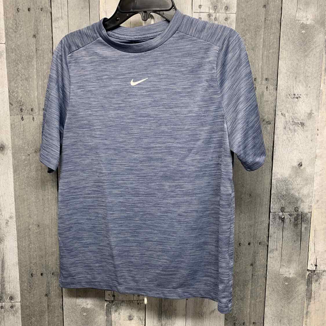 Size Medium Navy Graphic Sport Brand T Shirt