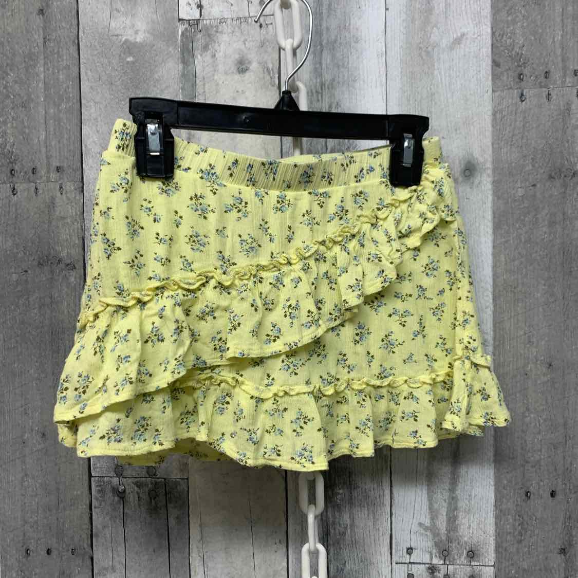 Size 8 Yellow Floral Print Justice Skirt