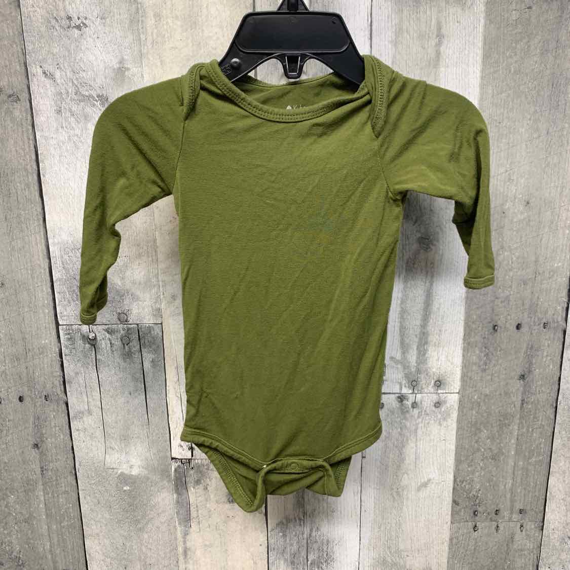Size 3-6 Months Green Kyte Bodysuit