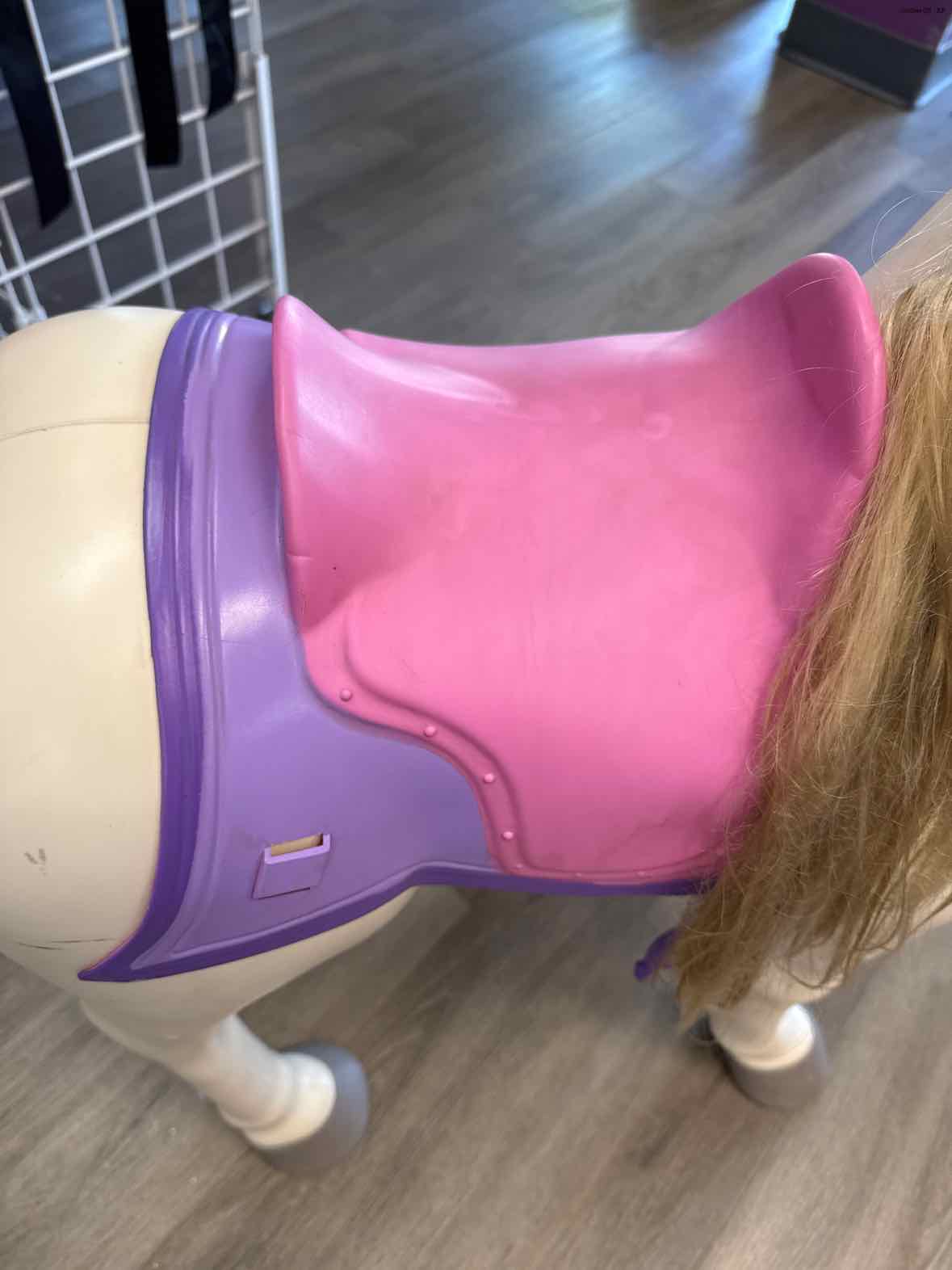 Disney White/Purple Interactive Pretend Play