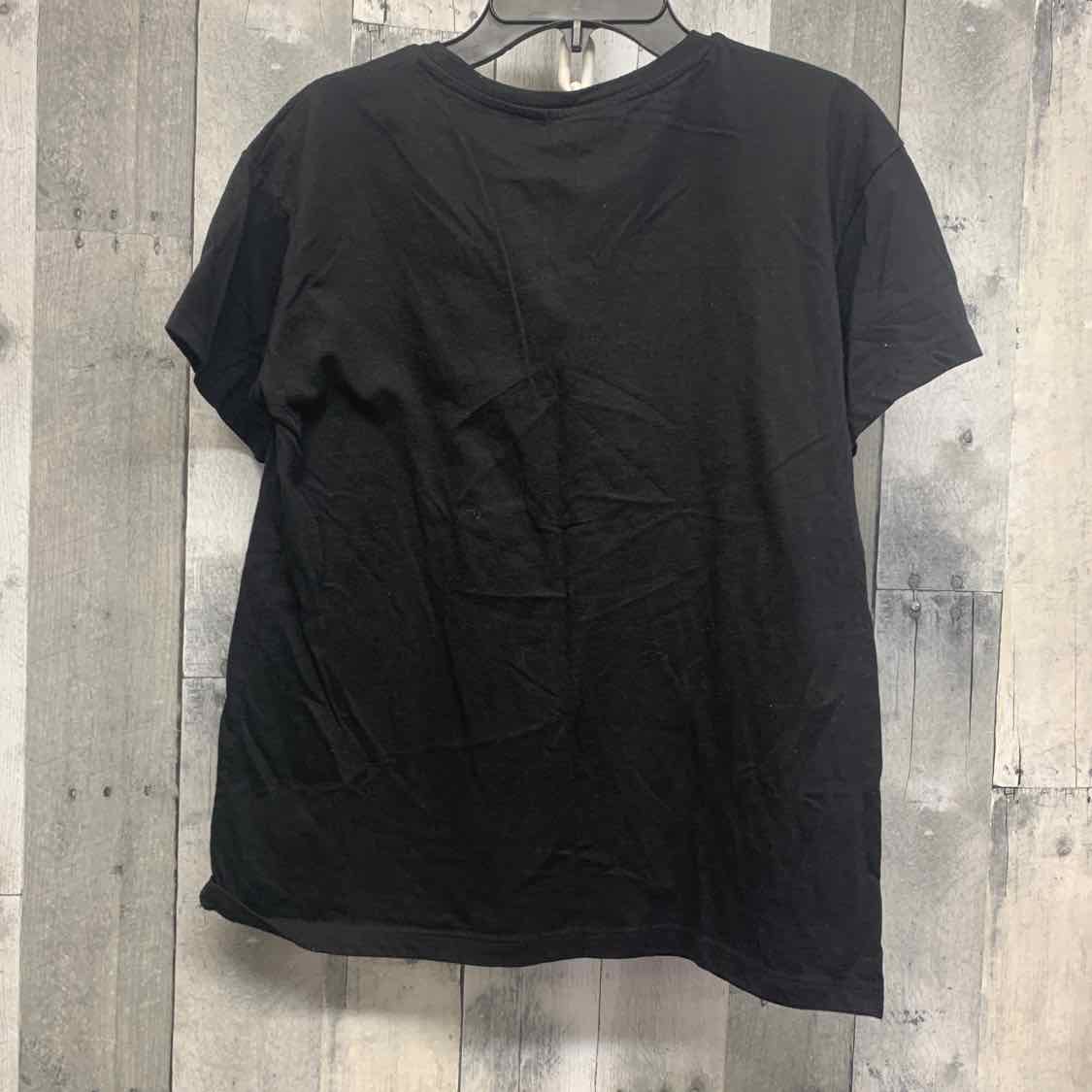 Size 14/16 Black/Gray B Brand T Shirt