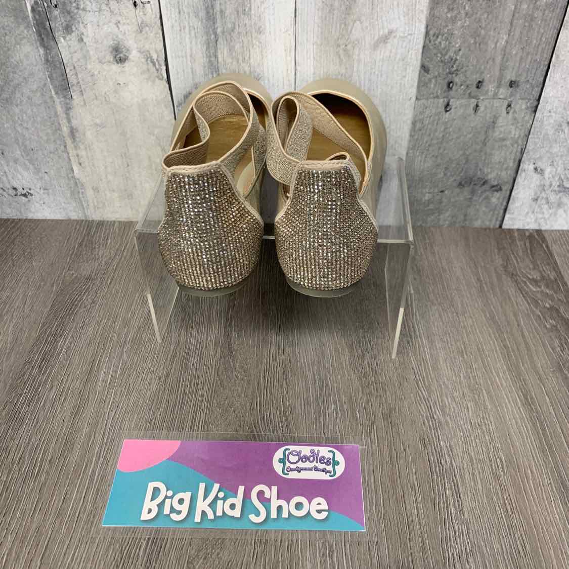 Size 2 Gold Copper Key Flats