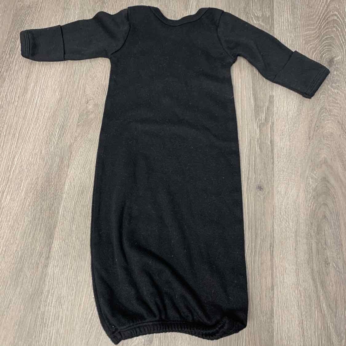 Size Preemie Black Graphic B Brand Layette