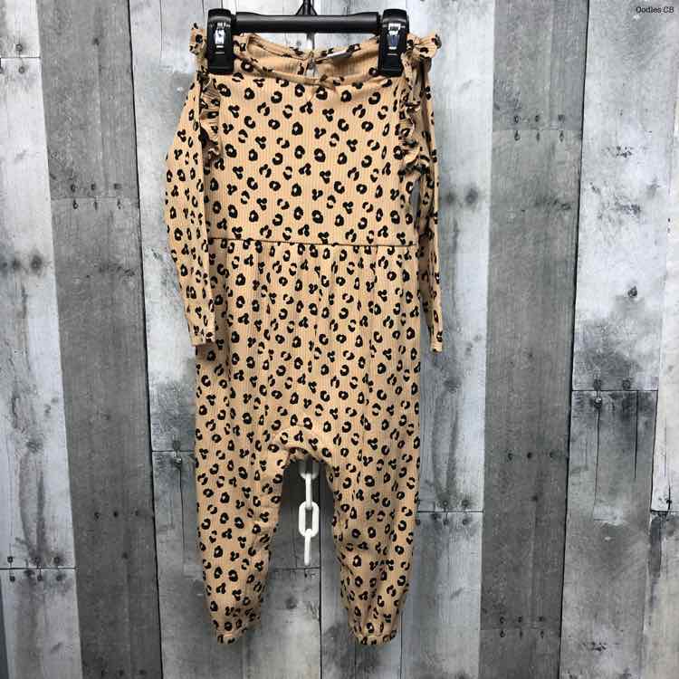 Size 18-24 Months Tan Animal Print Old Navy Romper