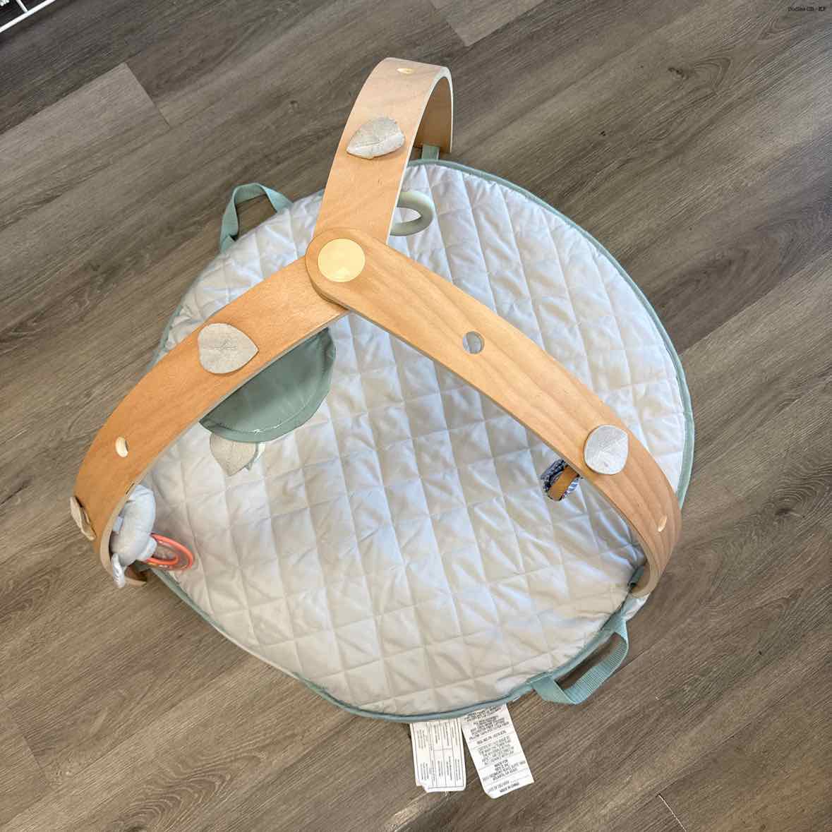 Ingenuity Gray/Green Floor Gym