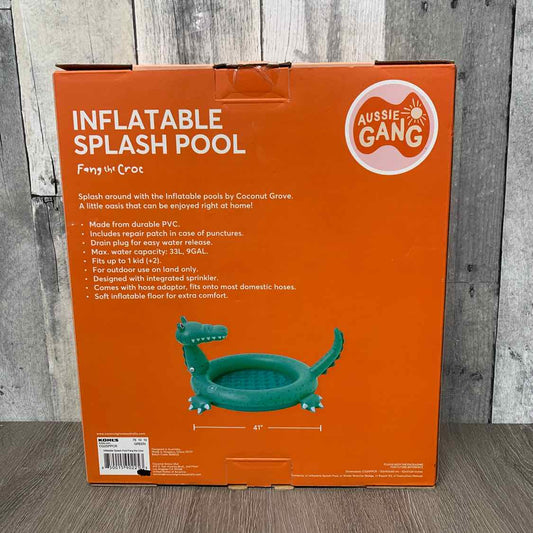 Generic Green Pool