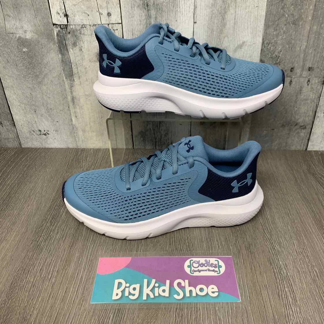 Size 5.5 Blue/Navy Sport Brand Sneakers