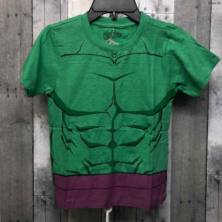 Size 7 Green Graphic Marvel T Shirt