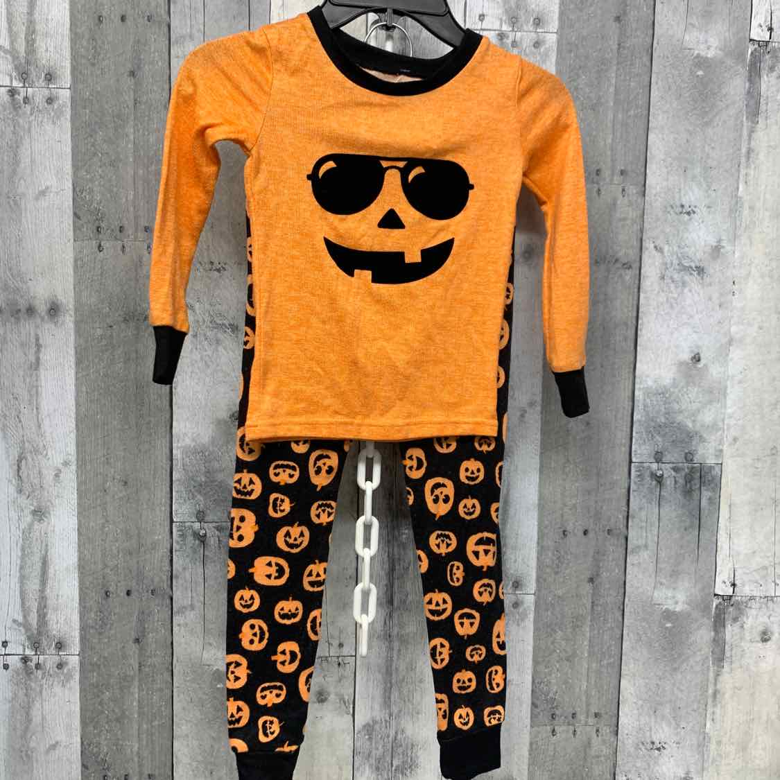 Size 4T Orange/Black Holiday Brands 2pc PJs