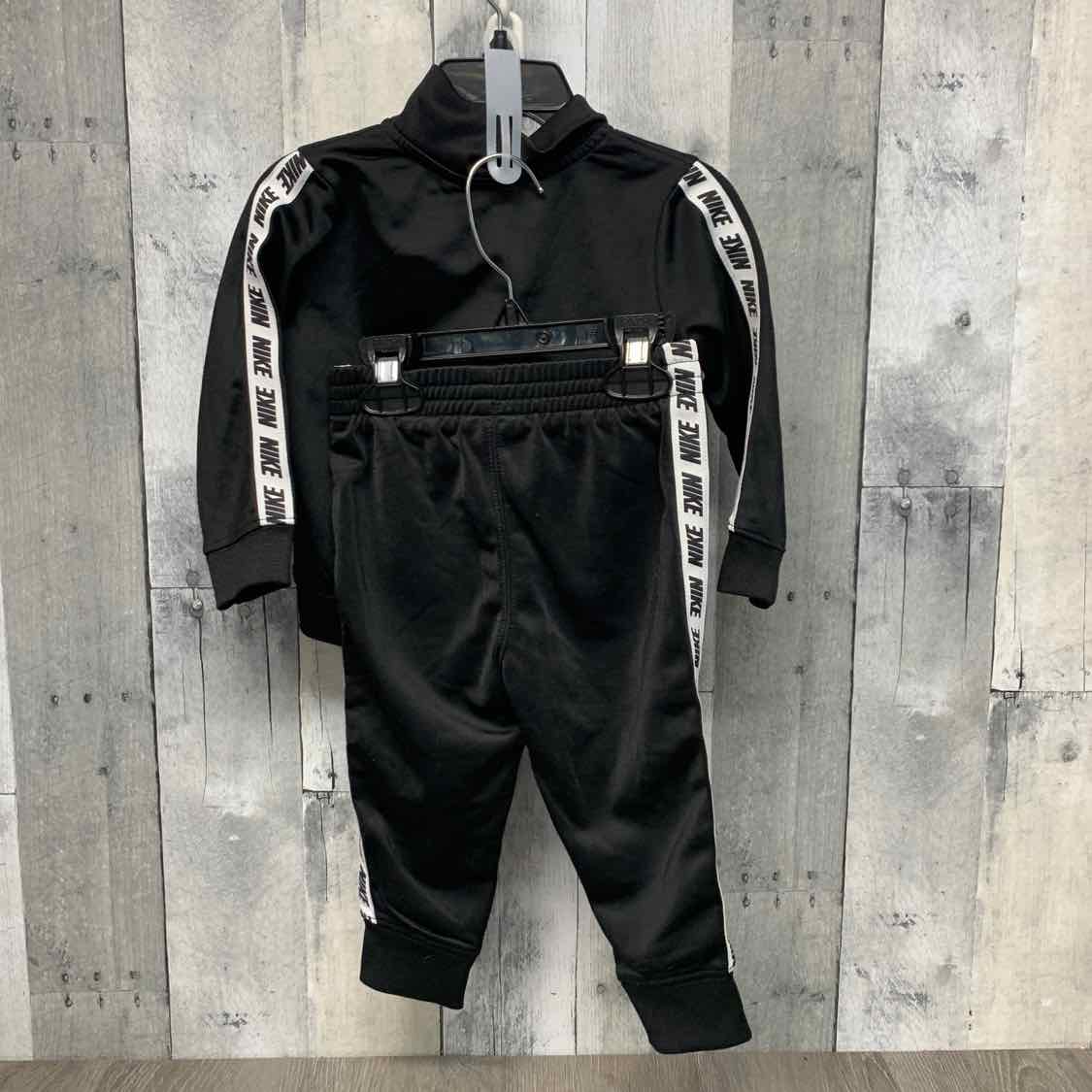 Size 18 Months Black/White Sport Brand Jacket/Pants