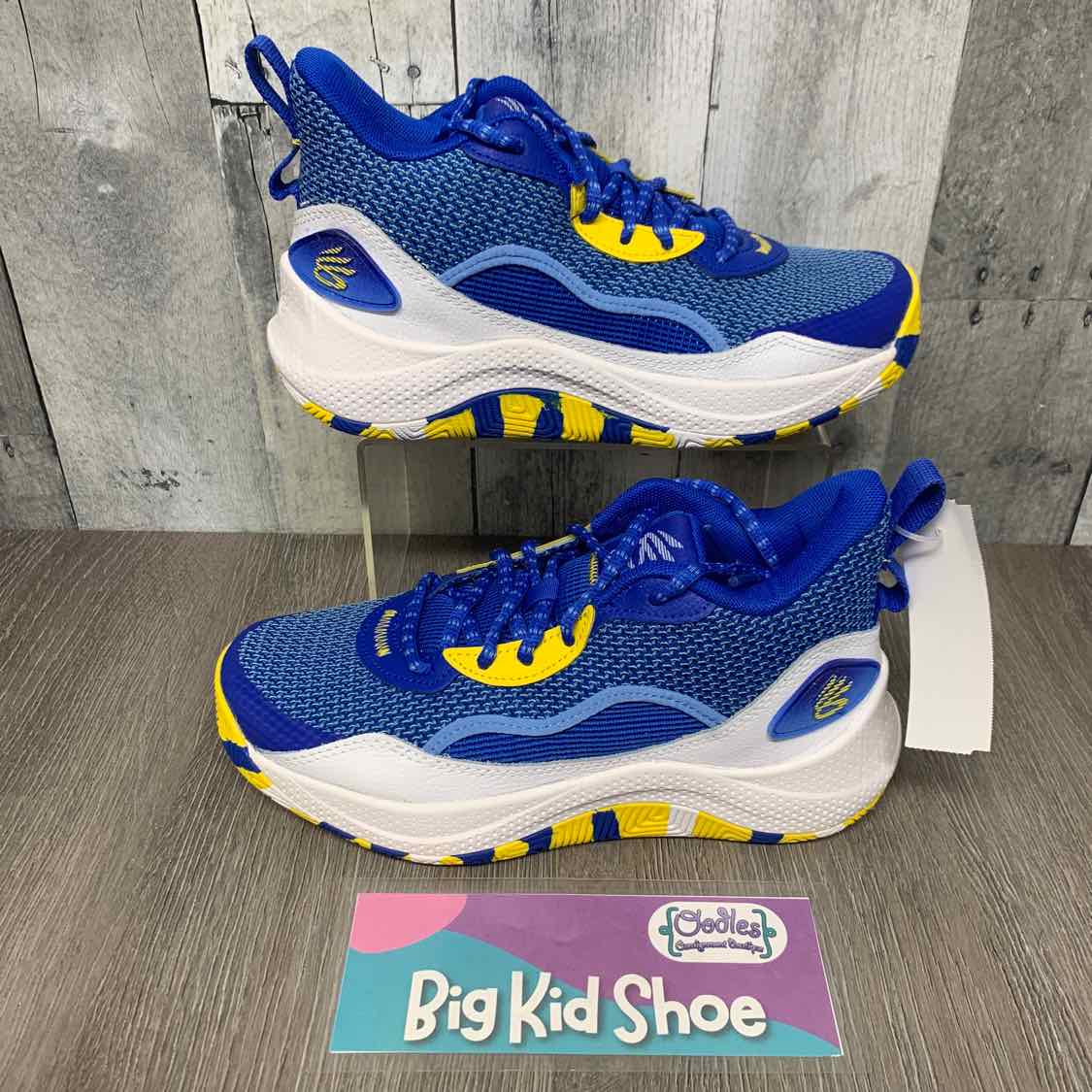 Size 5 Blue/Yellow Sport Brand Sneakers