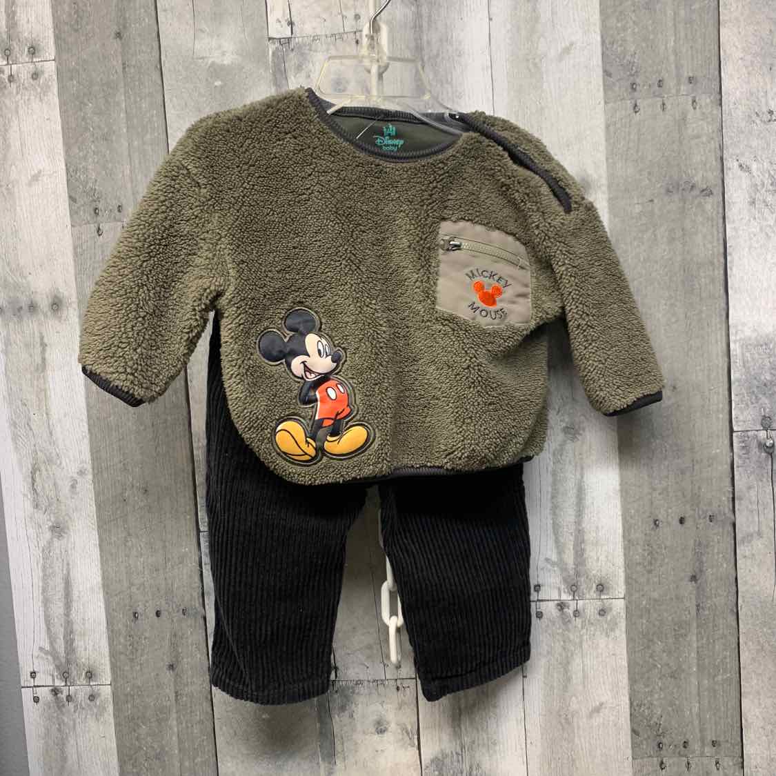 Size 6-9 Months Green/Gray Disney Shirt/Pants