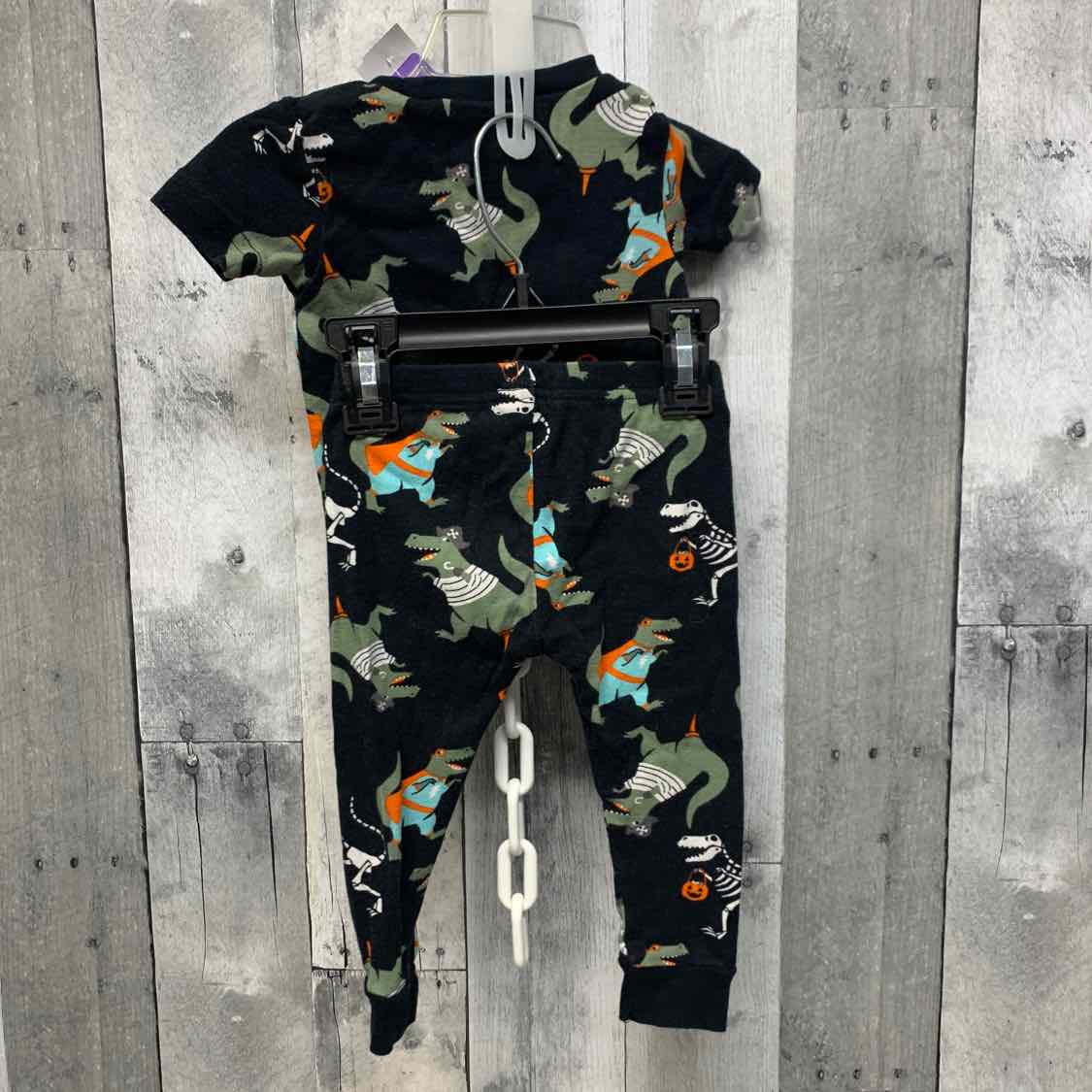 Size 12 Months Black/Green Just One You 2pc PJs