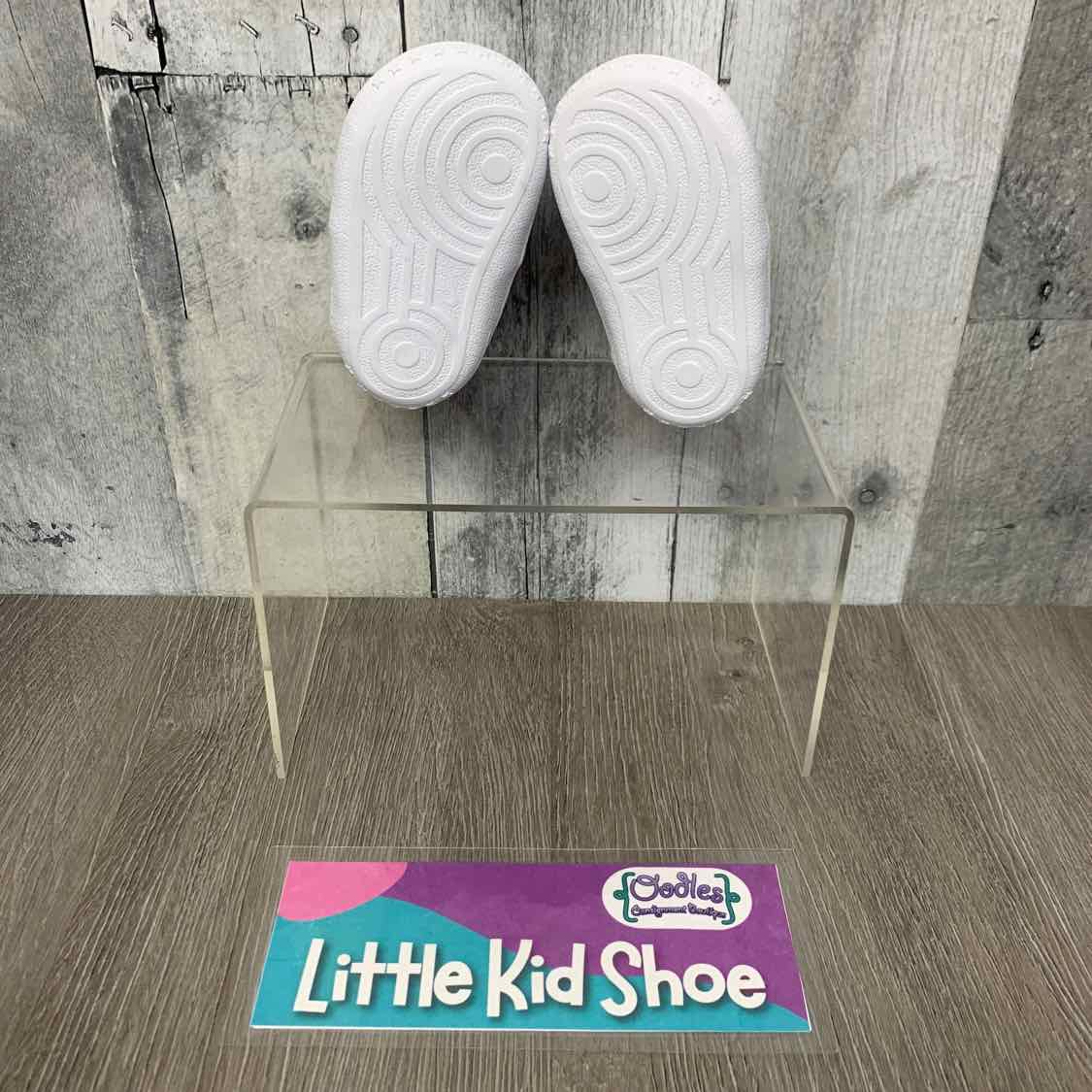 Size 2 White/Red Sport Brand Soft Sole Shoes