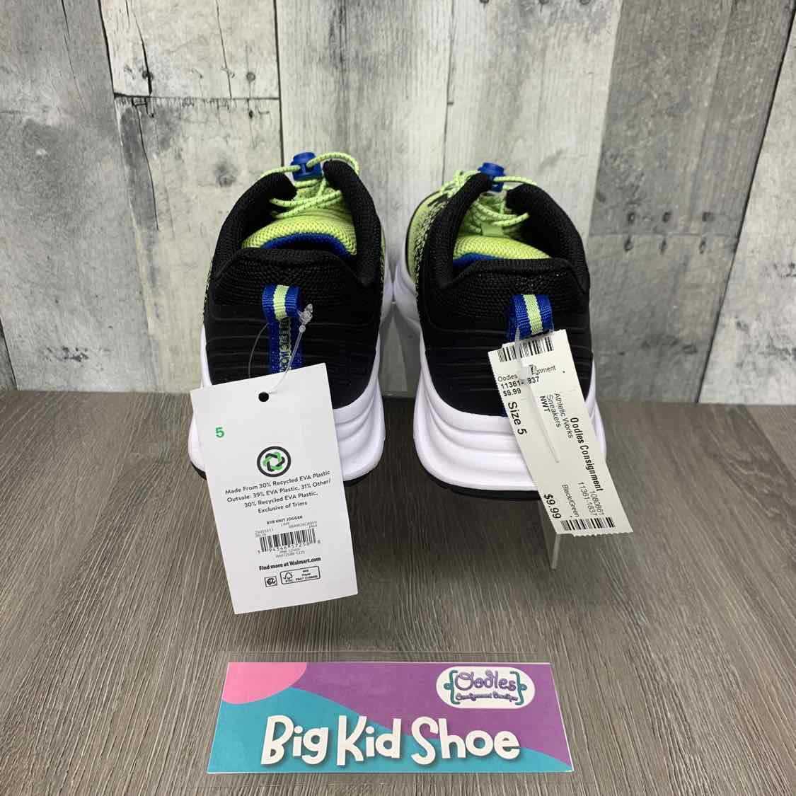 Size 5 Black/Green Athletic Works Sneakers