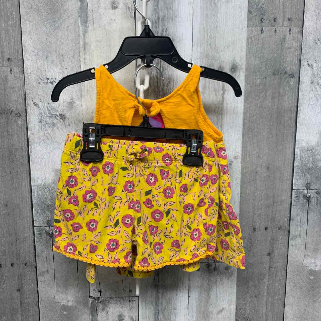 Size 3T Yellow/Pink Carter's Shirt/Shorts