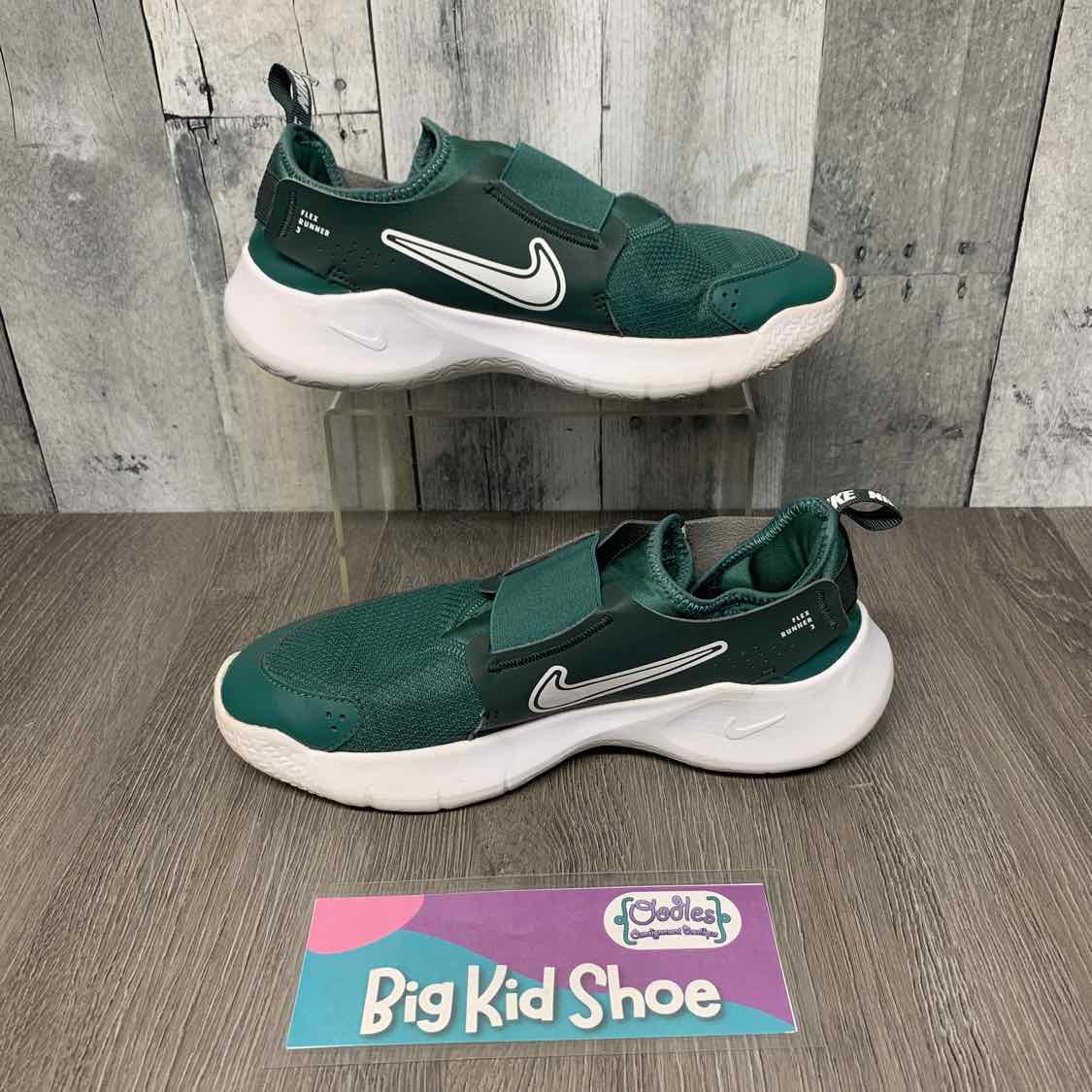 Size 6 Green/White Sport Brand Sneakers