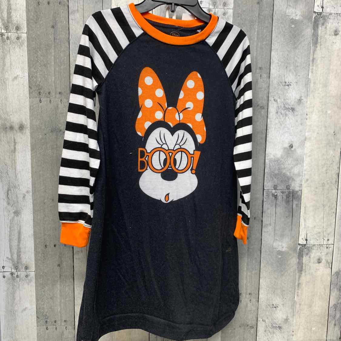 Size 9/10 Black/Orange Disney Nightgown