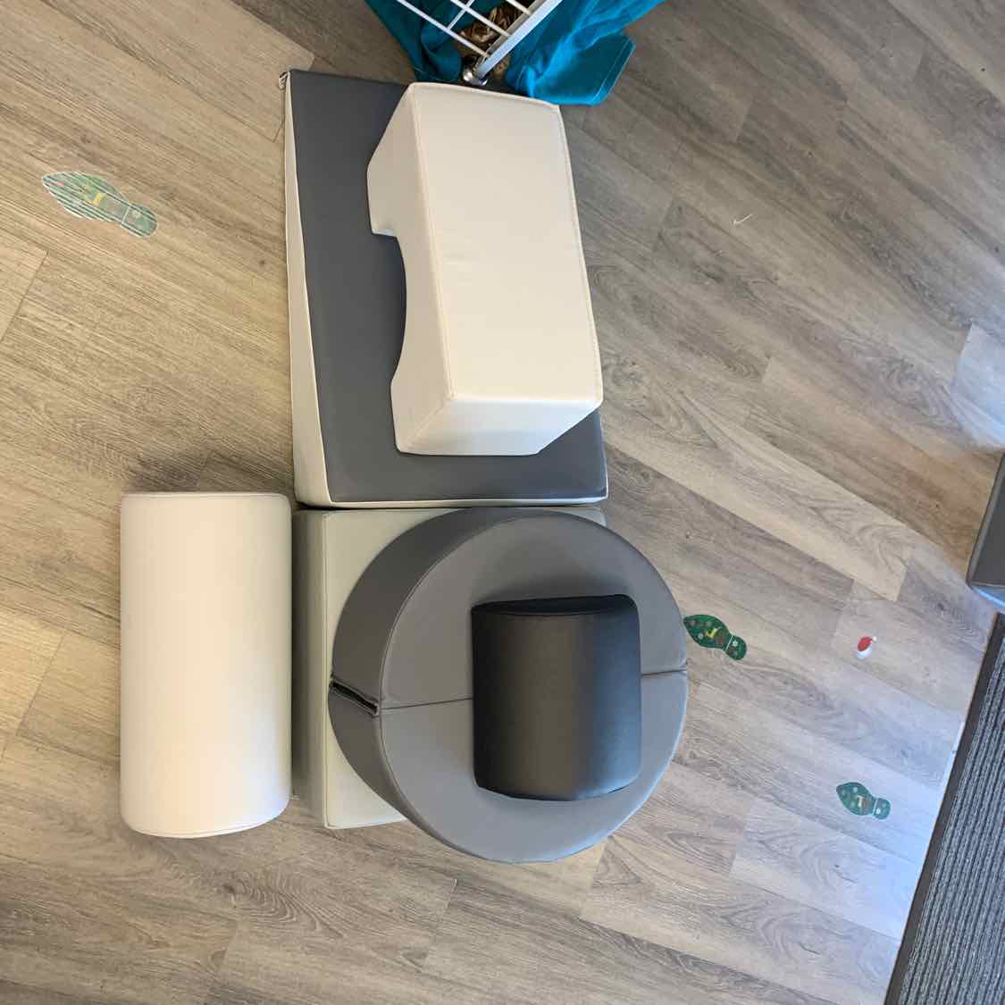 Generic Gray Climbing Toy