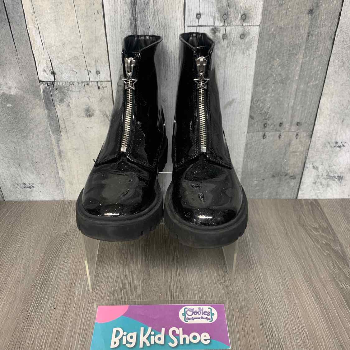 Size 3 Black Art Class Boots