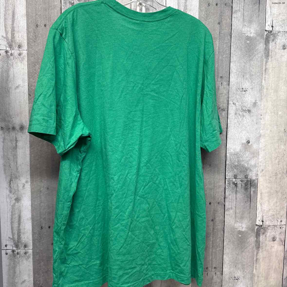 Size 2X Green Mid Brand T Shirt