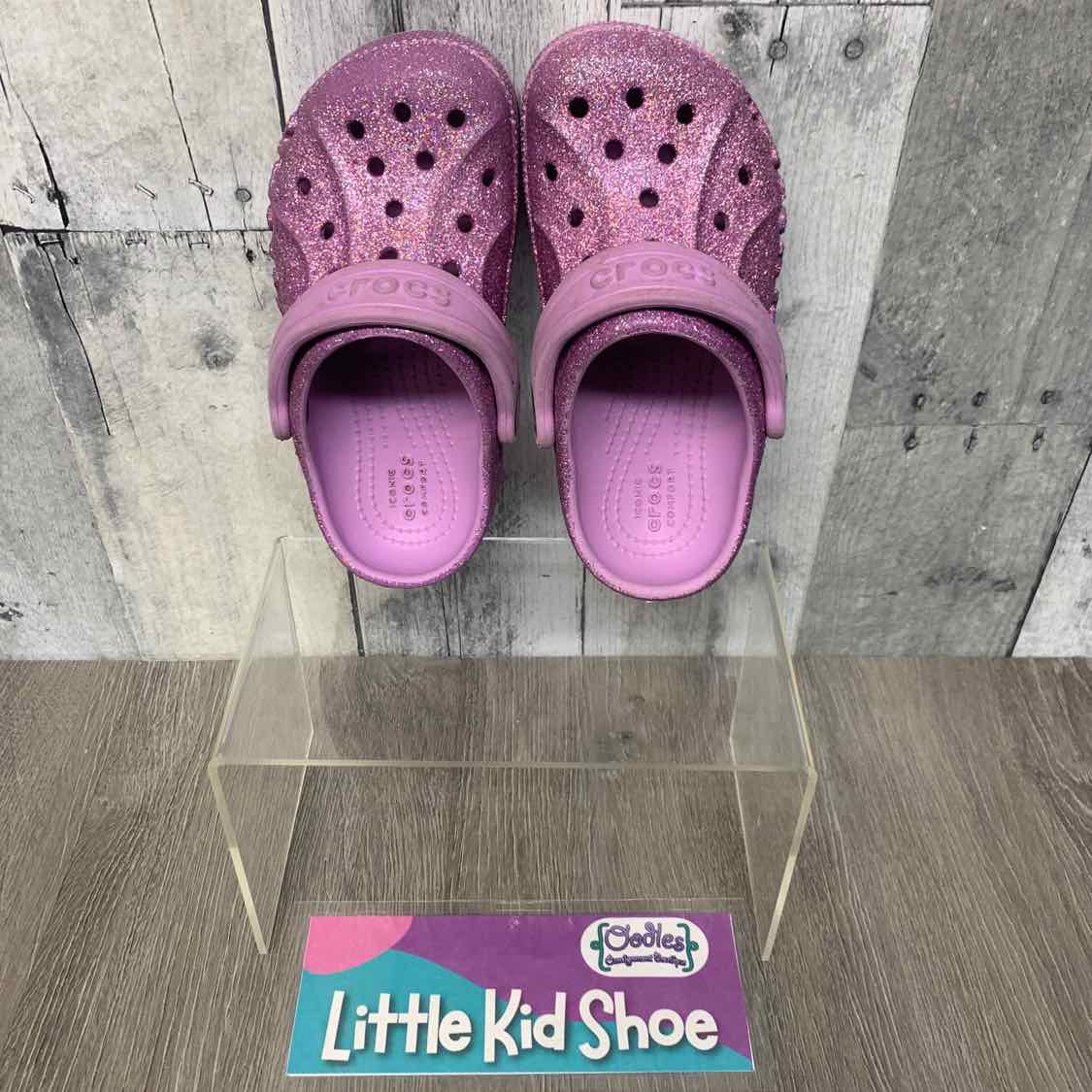 Size 9 Purple Crocs Water Shoes