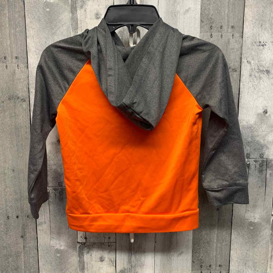 Size 5T Orange/Gray Jumping Beans Pull Over