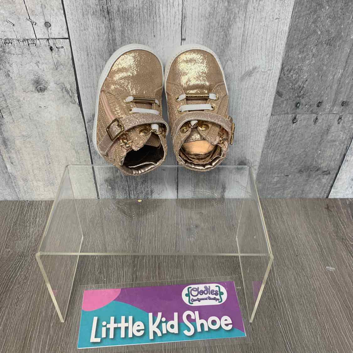 Size 2 Gold/White Michael Kors Sneakers