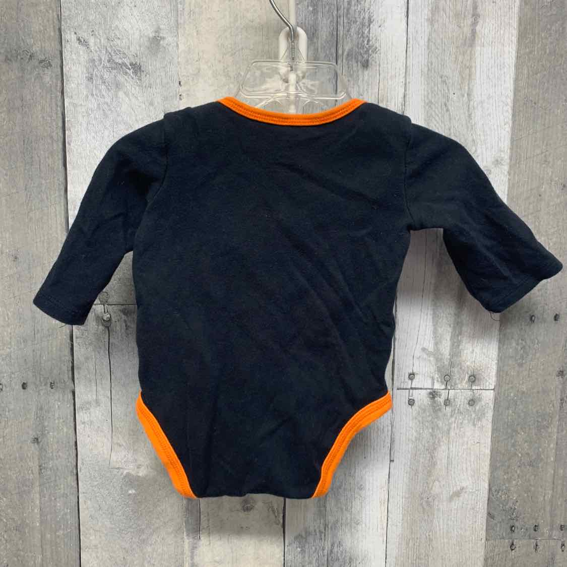 Size 3 Months Black Graphic Just One You Bodysuit