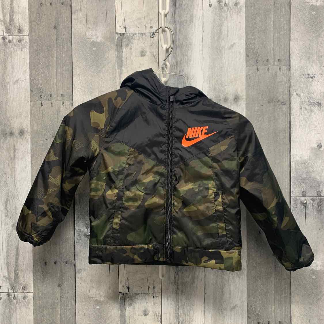 Size 2T Green Camo Sport Brand Heavy Jacket