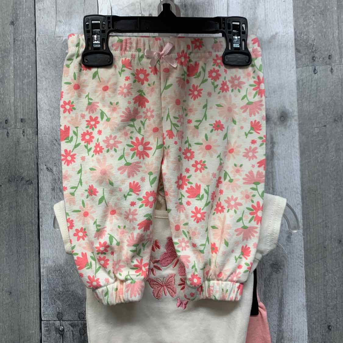 Size 0-3 Months Pink Floral Print Mid Brand Shirt/Pants