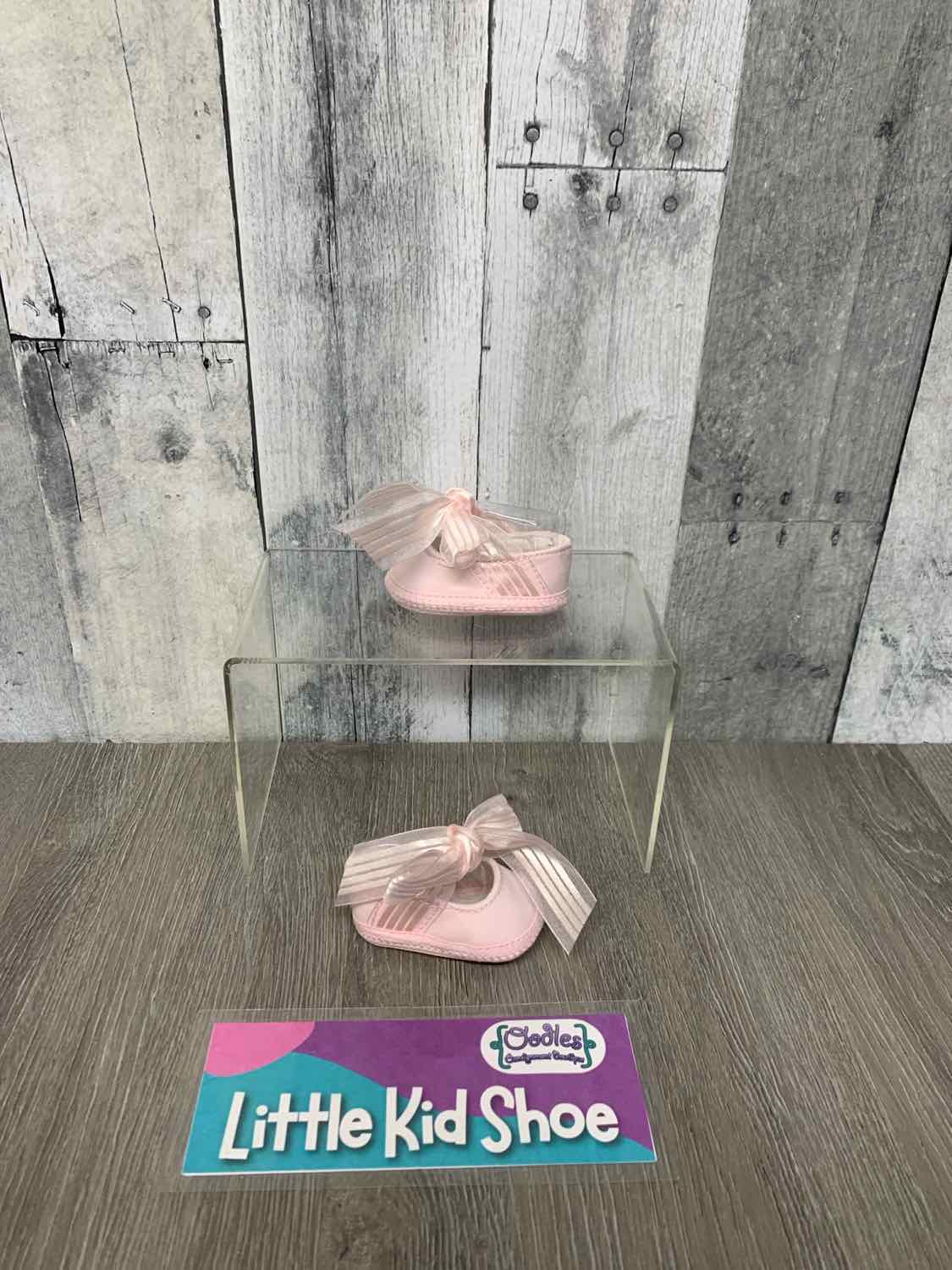 Size 0 Pink B Brand Soft Sole Shoes