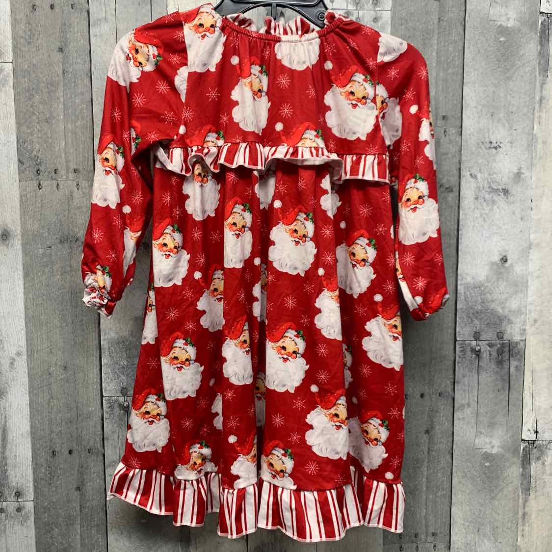 Size 7/8 Red Graphic Boutique Brand Nightgown