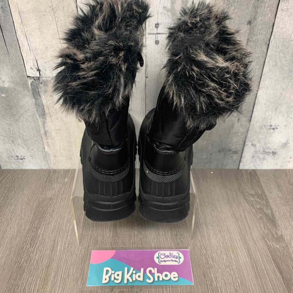 Size 1 Black B Brand Snow Boots