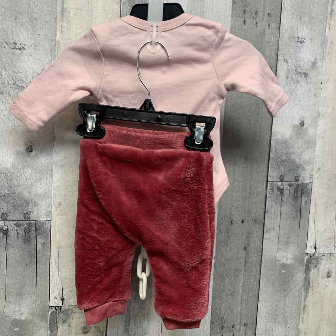 Size 0-3 Months Pink/Purple Bon Bebe Shirt/Leggings