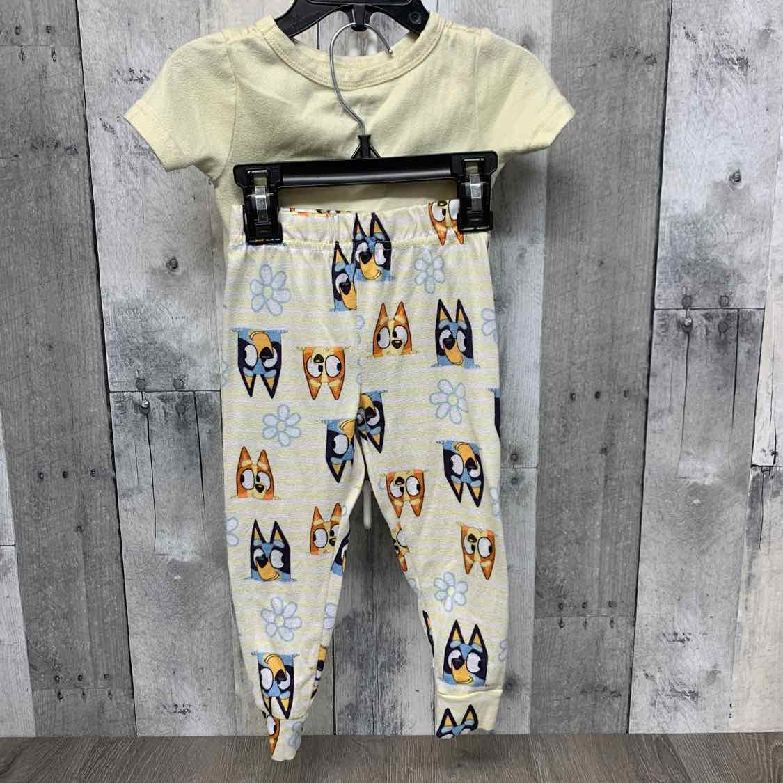 Size 3T Yellow Print Disney 2pc PJs